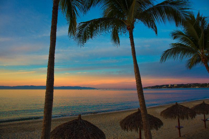 فندق Vista Vallarta All Suites On The Beach