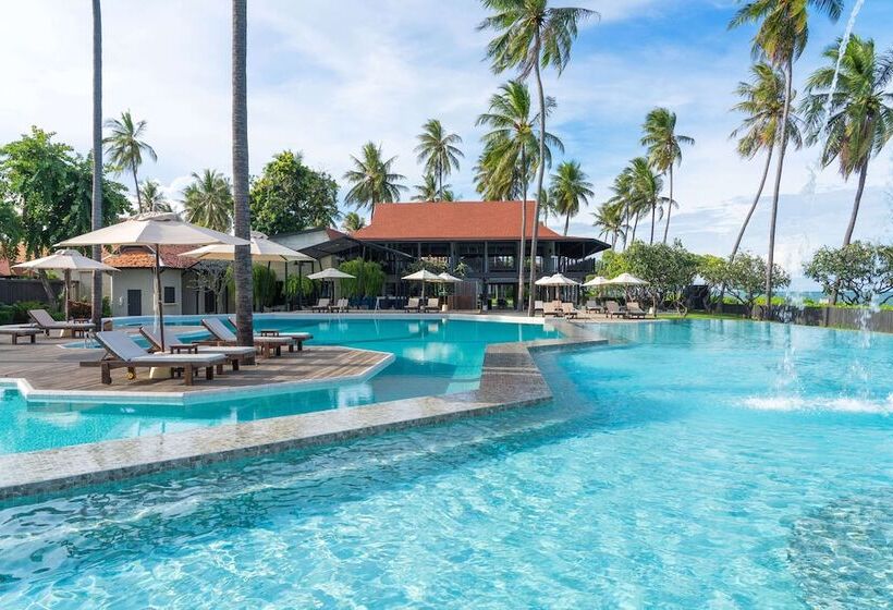 هتل Wyndham Hua Hin Pranburi Resort & Villas