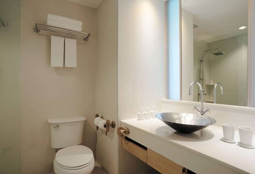 هتل Wyndham Hua Hin Pranburi Resort & Villas