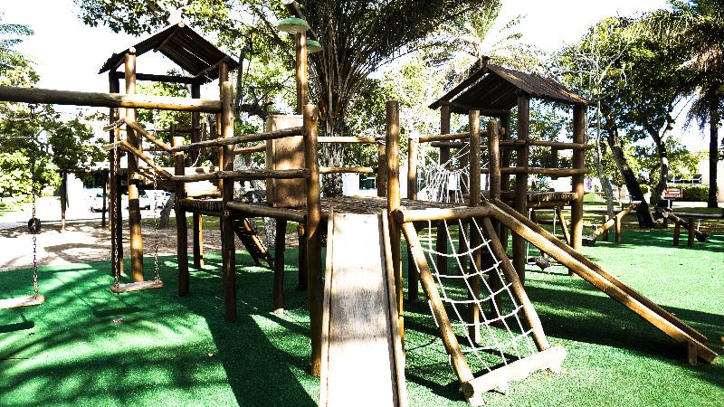 هتل Bahia Plaza