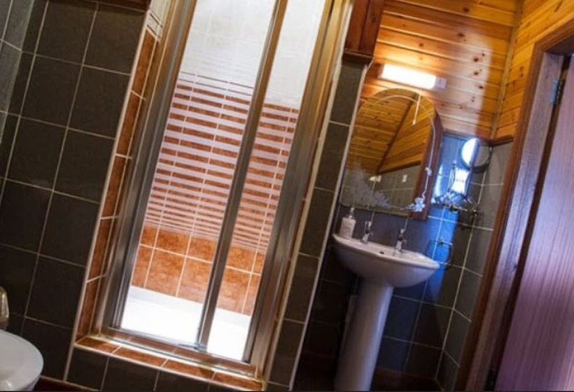 فندق Cairndow Stagecoach Inn