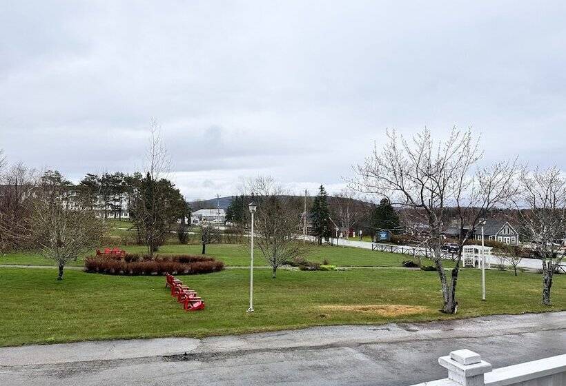 هتل Ceilidh Country Lodge