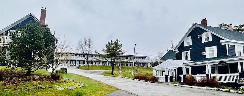 هتل Ceilidh Country Lodge