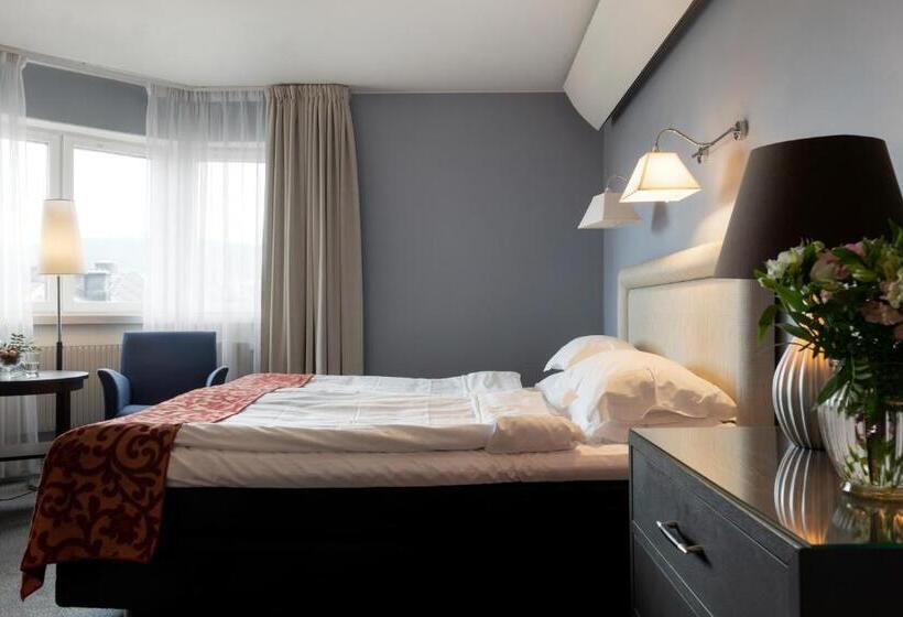 Elite Hotel Knaust