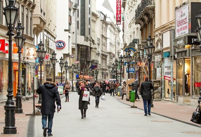 Fotos del hotel King S:  5