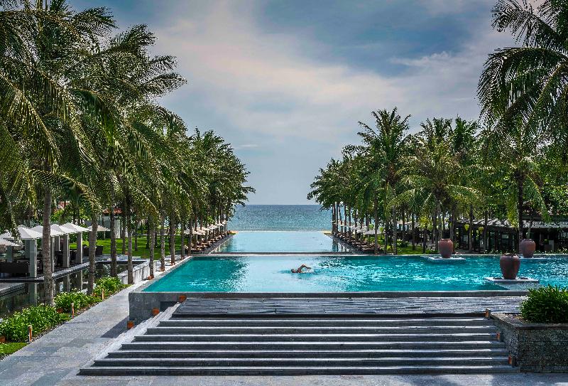 Hotel Four Seasons Resort The Nam Hai Hoi An Vietnam