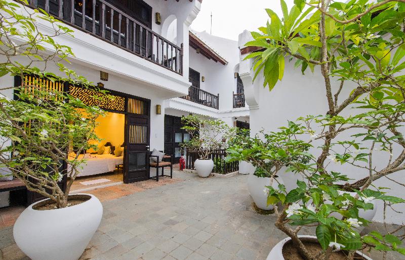 هتل Hoi An Ancient House Resort & Spa