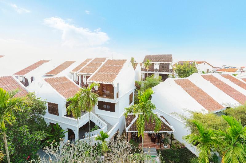 هتل Hoi An Ancient House Resort & Spa