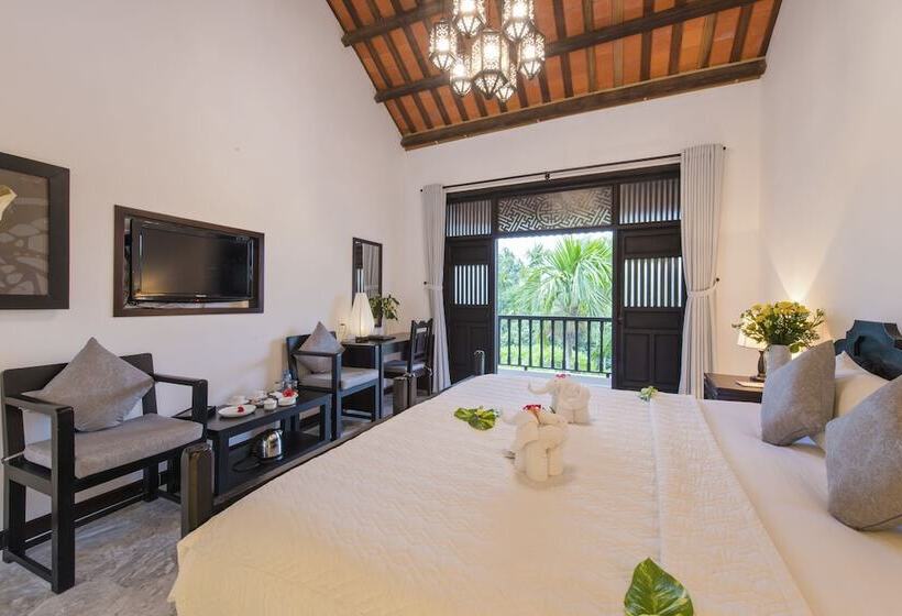 هتل Hoi An Ancient House Resort & Spa