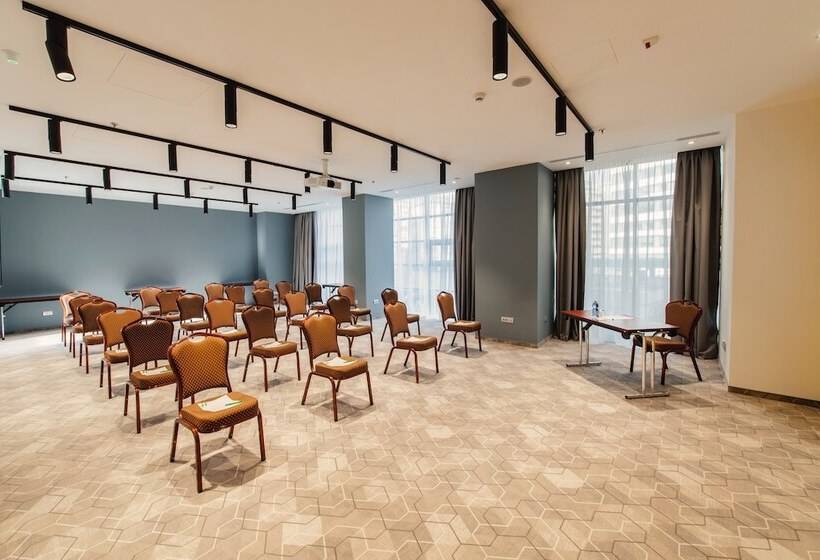 Fotos del hotel Holiday Inn Bucharest  Times, An Ihg:  15