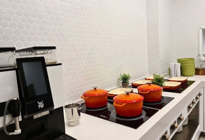 Fotos del hotel Holiday Inn Bucharest  Times, An Ihg:  16
