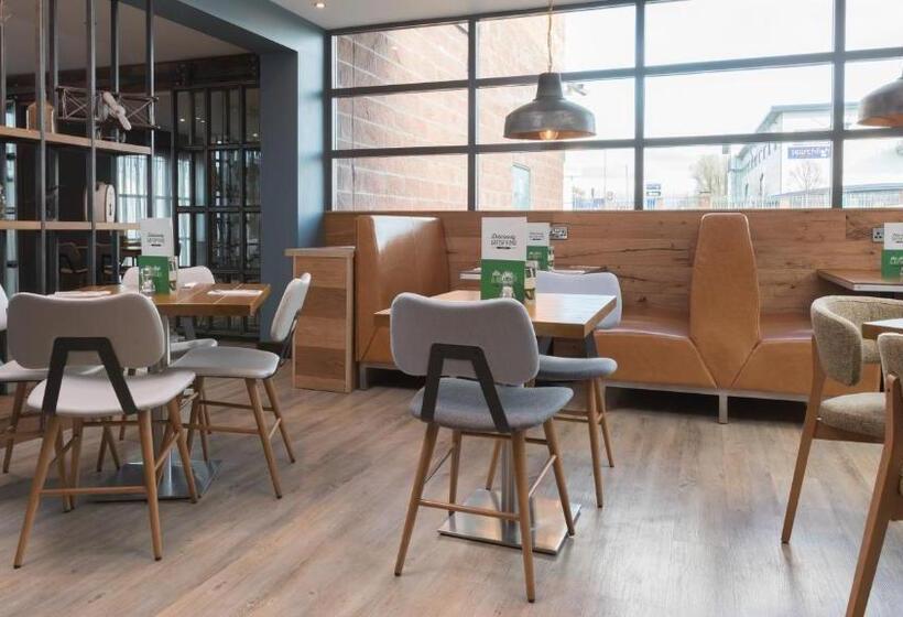هتل Holiday Inn Manchester Central Park By Ihg