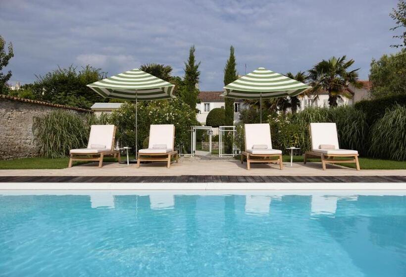 هتل Hôtel De Toiras