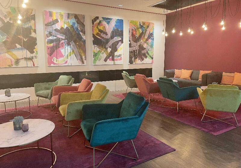 هتل Holiday Inn   The Niu, Fusion Hamburg St. Georg, An Ihg