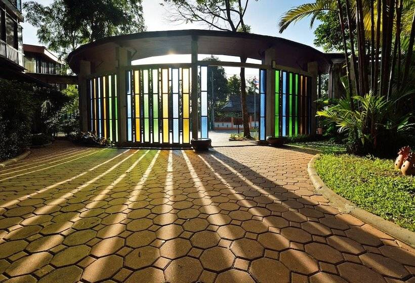 هتل Pakasai Resort