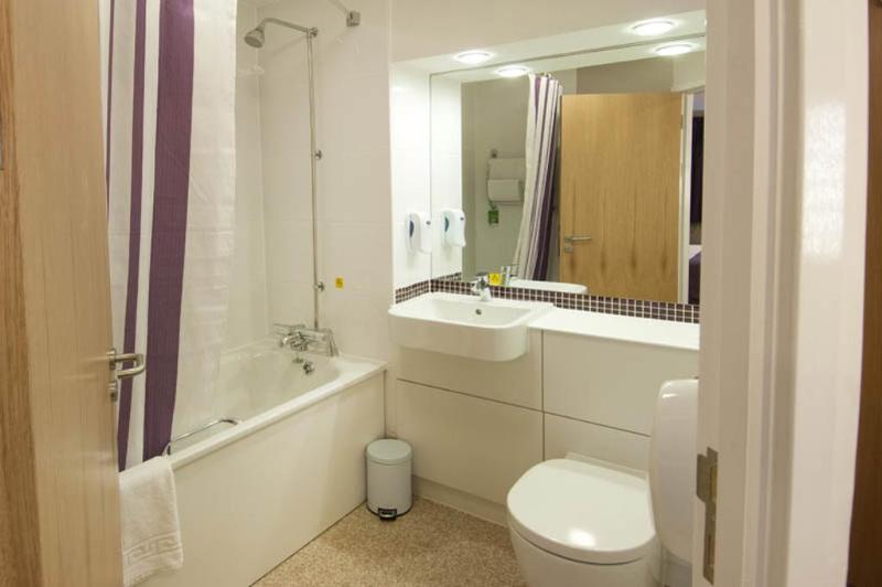 Fotos del hotel Premier Inn Dublin Airport:  2