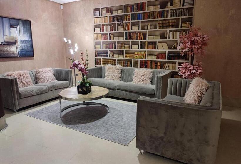 هتل Reston Valdemoro