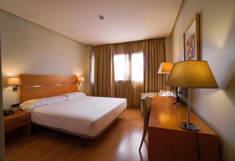 هتل Reston Valdemoro