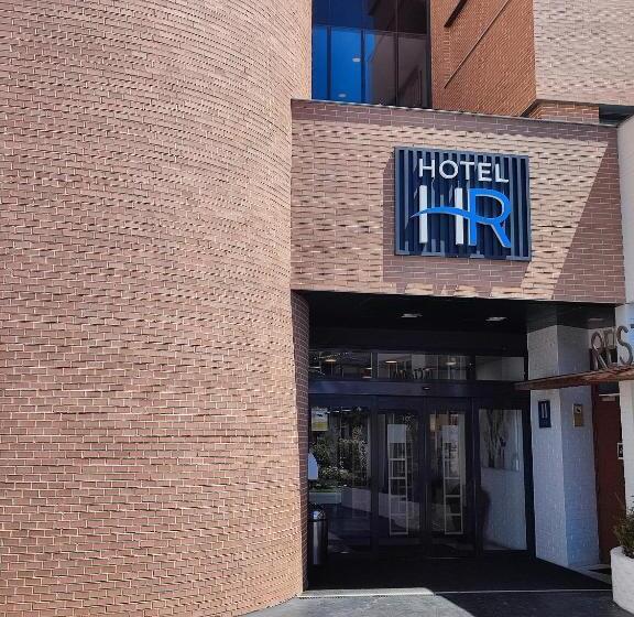 هتل Reston Valdemoro