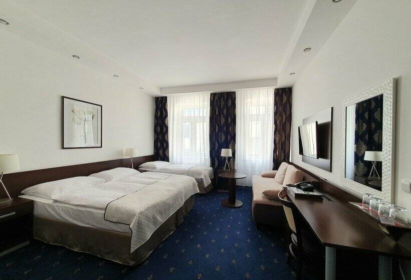 Fotos del hotel Royal Plaza:  15