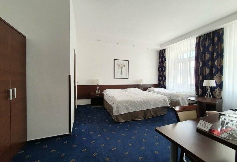 Fotos del hotel Royal Plaza:  17