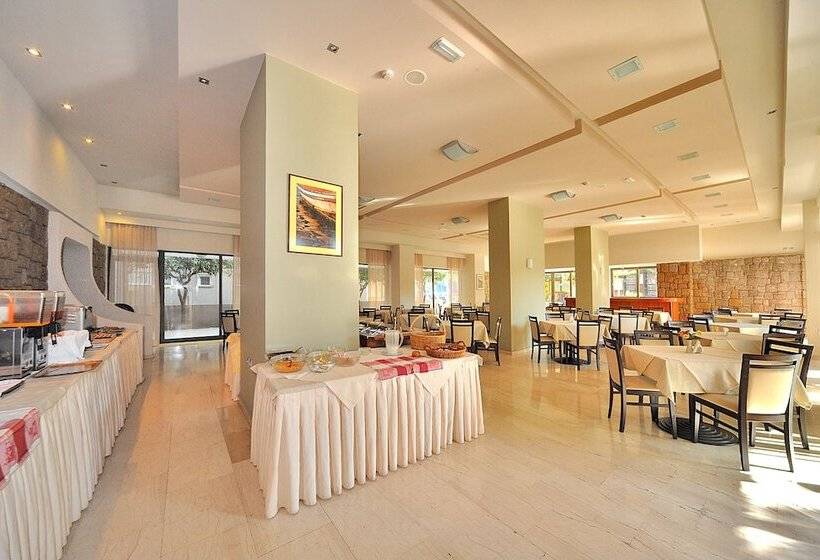 هتل Saint Constantin