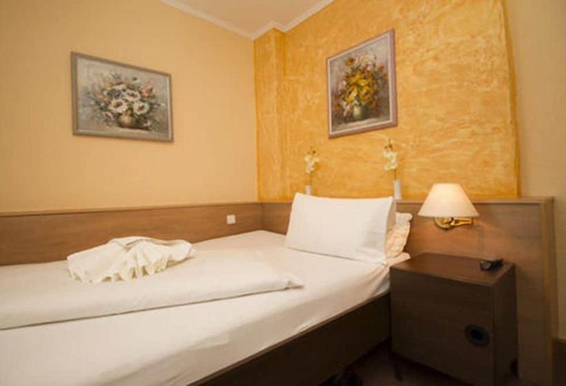 Fotos del hotel Spreewitz Am Kurfürstendamm:  10