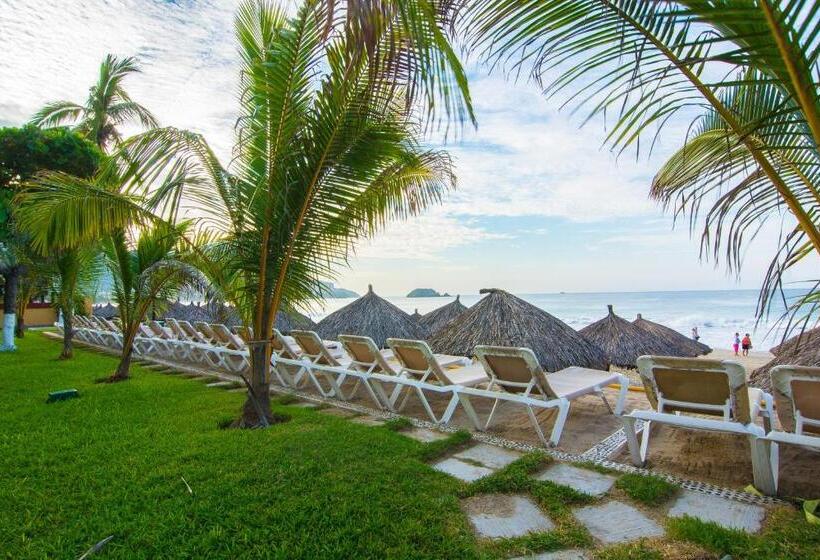 هتل Tesoro Ixtapa Beach Resort