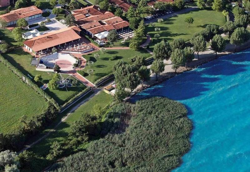 هتل The Garda Village