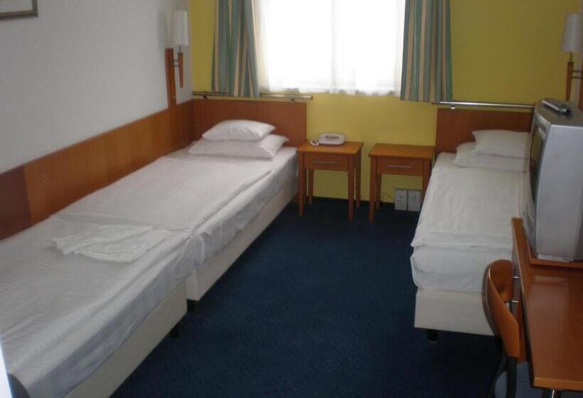 Fotos del hotel Veritas:  2