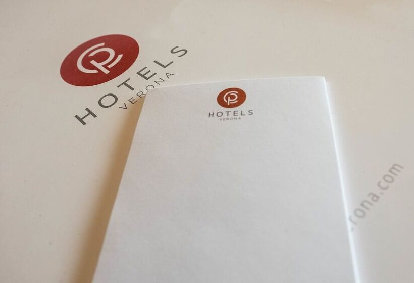 בית מלון כפרי West Point Airport