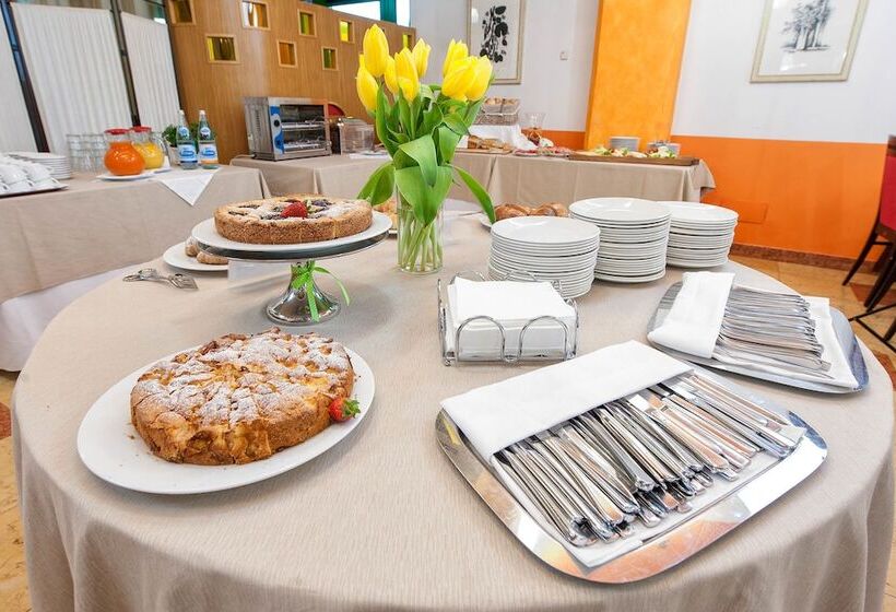 בית מלון כפרי West Point Airport