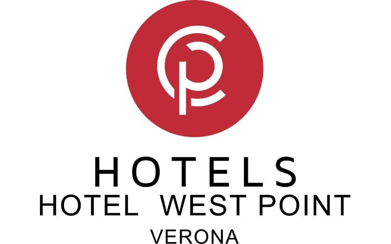 בית מלון כפרי West Point Airport