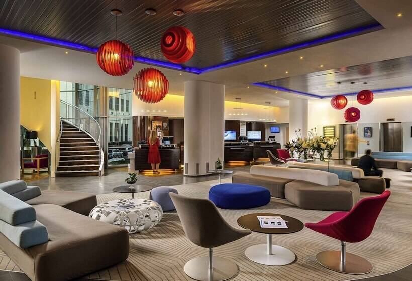 Fotos del hotel Novotel Bucharest City Centre:  3