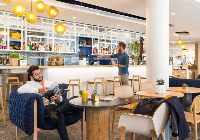 Fotos del hotel Novotel Paris Centre Gare Montparnasse:  9