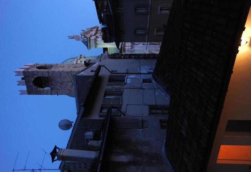 Albergo Orologio