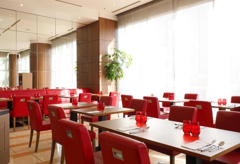هتل Ana Crowne Plaza Okayama, An Ihg