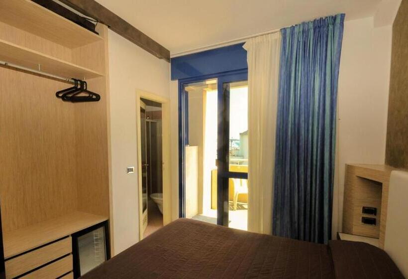 هتل Baltic Riccione Fronte Mare