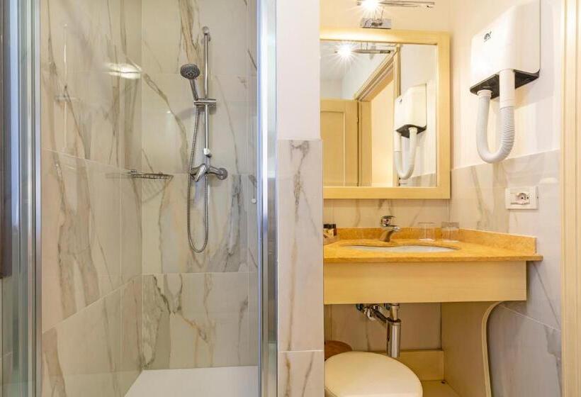 Fotos del hotel Bella Venezia:  48