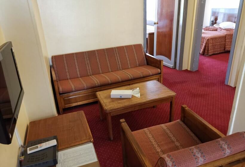 Fotos del hotel Caroline Crillon:  25