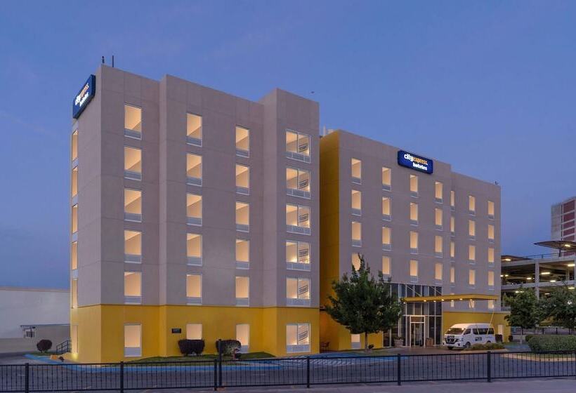 Fotos del hotel City Express Chihuahua: 1 Fotos del hotel City Express Chihuahua: 1
