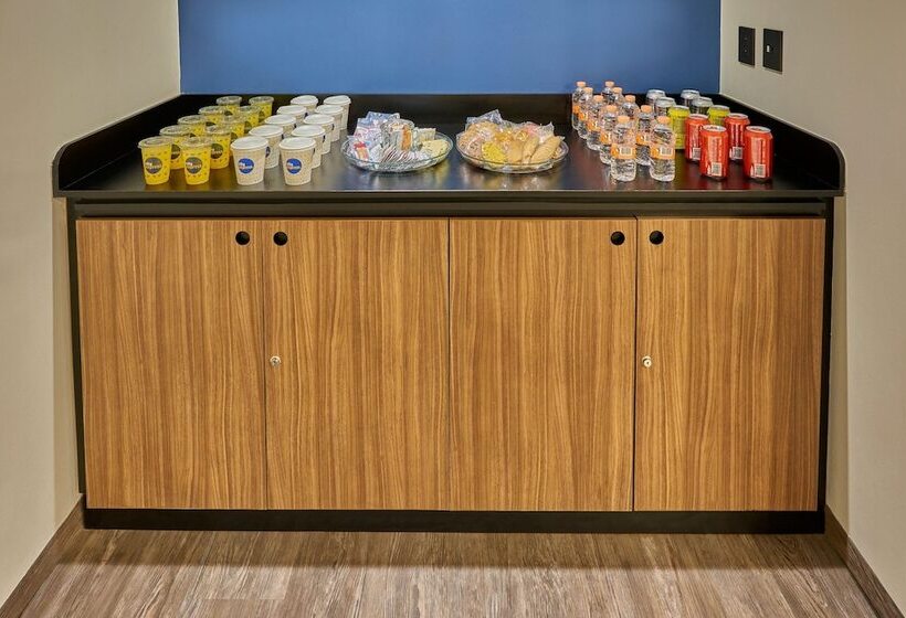 هتل City Express By Marriott Mexicali