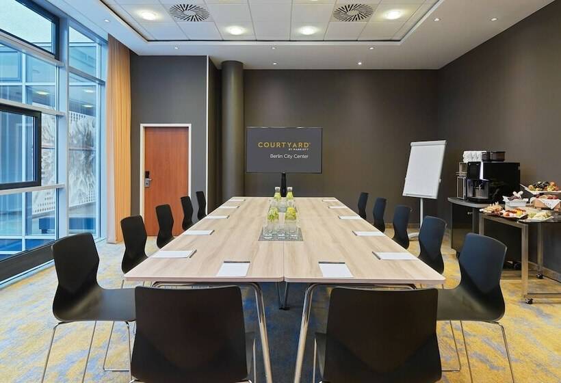 Fotos del hotel Courtyard By Marriott Berlin City Center:  9