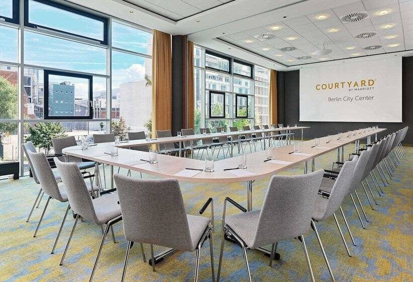 Fotos del hotel Courtyard By Marriott Berlin City Center:  8