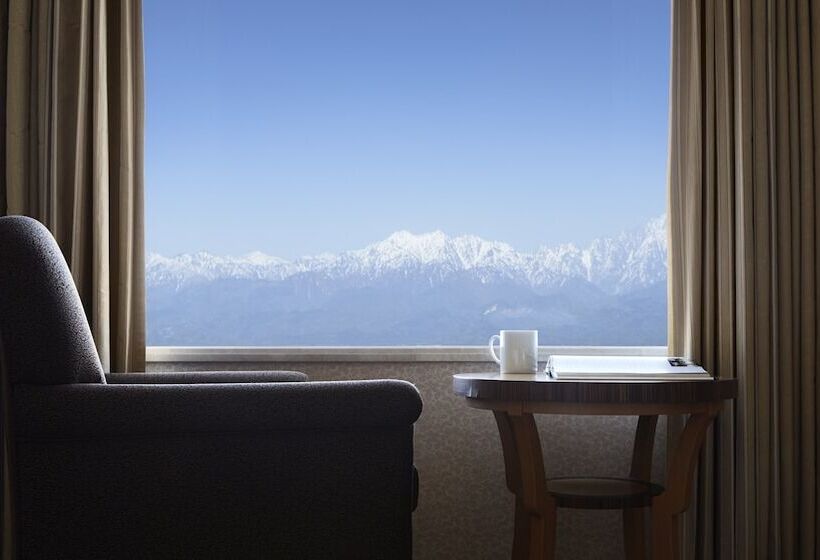 هتل Ana Crowne Plaza Toyama, An Ihg