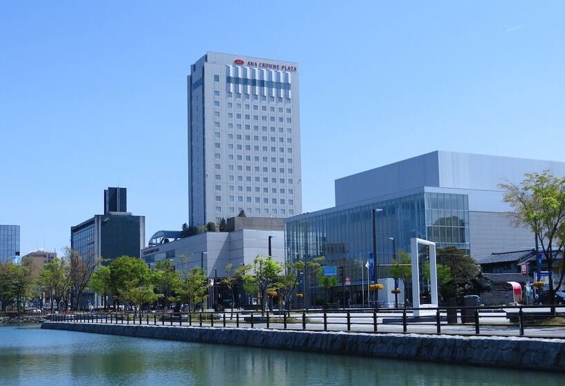 هتل Ana Crowne Plaza Toyama, An Ihg