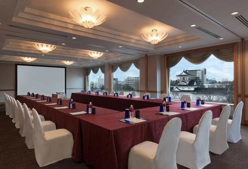 هتل Ana Crowne Plaza Toyama, An Ihg