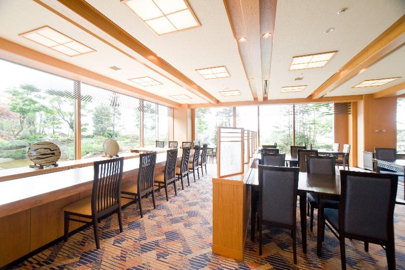 هتل Ana Crowne Plaza Toyama, An Ihg