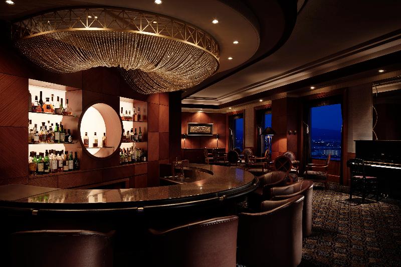 هتل Ana Crowne Plaza Toyama, An Ihg