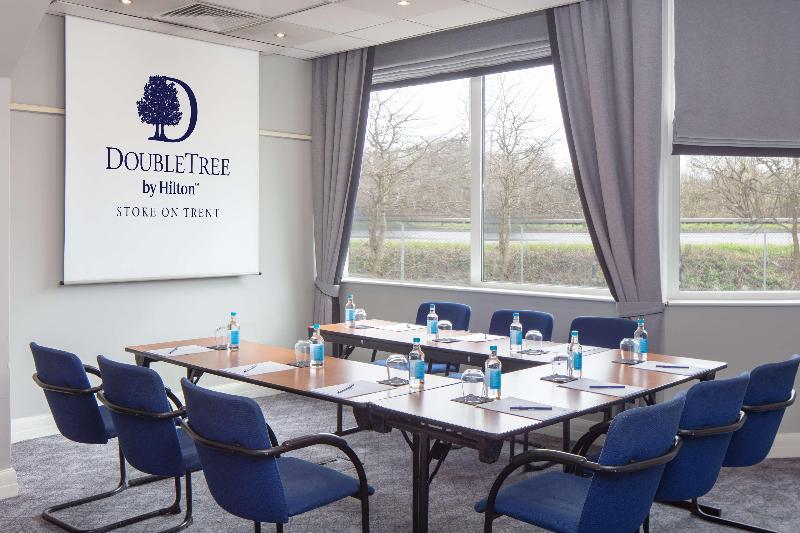 هتل Doubletree By Hilton London Elstree